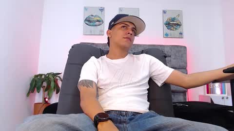 Snapshot of deivid_santoss chatting on September 29, 2025, 8:19 am Deivid online show from September 29, 2025, 8:19 am