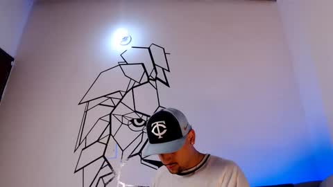  DEIVY  online show from November 13, 2025, 11:20 am