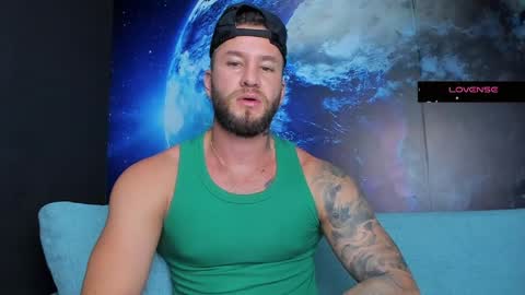 Snapshot of delessandro_world chatting on April 29, 2026, 11:55 pm Delessandro online show from April 29, 2026, 11:55 pm