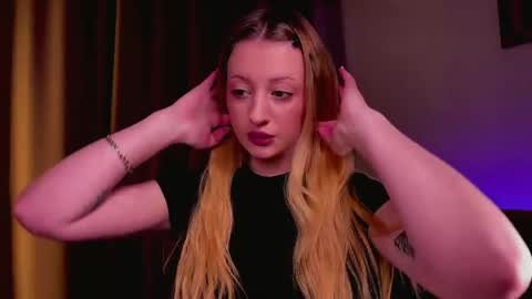 delicaty online show from May 17, 2026, 4:25 pm