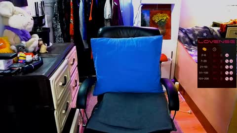 Delicacat online show from January 31, 2025, 11:35 pm