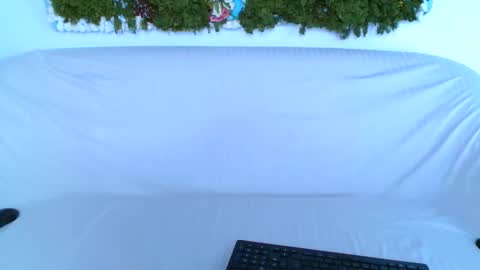 deliciaalove online show from March 28, 2026, 7:24 pm