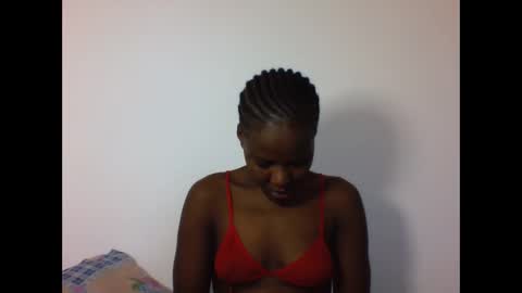 EVAH online show from December 14, 2025, 10:53 am