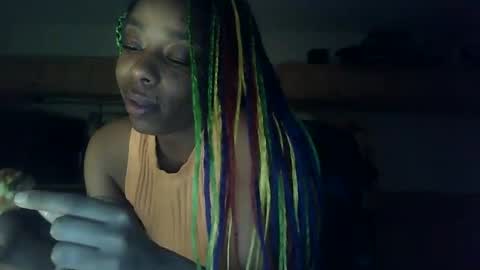 Snapshot of delightfuldark chatting on January 22, 2025, 1:53 am delightfuldark online show from January 22, 2025, 1:53 am