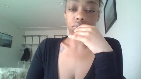Snapshot of delightfuldark chatting on January 29, 2025, 7:11 pm delightfuldark online show from January 29, 2025, 7:11 pm