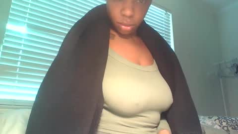 Snapshot of delightfuldark chatting on February 16, 2025, 10:32 pm delightfuldark online show from February 16, 2025, 10:32 pm