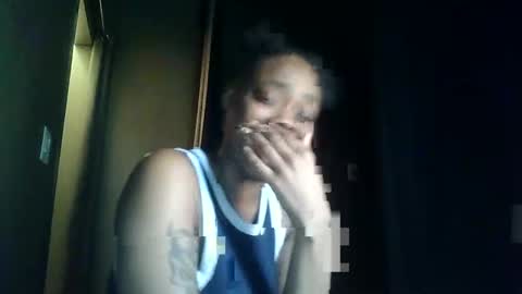 Snapshot of delightfuldark chatting on March 3, 2025, 6:55 pm delightfuldark online show from March 3, 2025, 6:55 pm