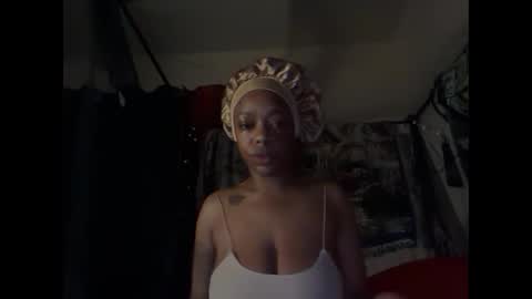 Snapshot of delightfuldark chatting on September 28, 2025, 12:10 pm delightfuldark online show from September 28, 2025, 12:10 pm