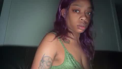 delightfuldark online show from January 18, 2026, 3:38 pm