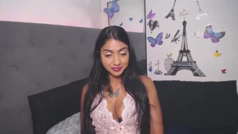 Delilah Blaze online show from October 1, 2025, 11:33 pm