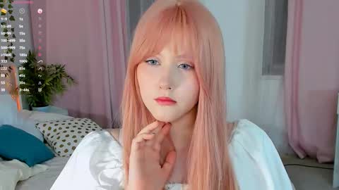 Delilah or Laila online show from September 13, 2025, 9:14 pm