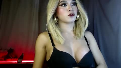 Snapshot of deliouscum chatting on March 9, 2025, 11:25 pm Margie online show from March 9, 2025, 11:25 pm