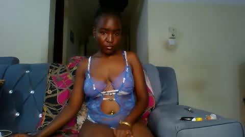 Ginger online show from October 25, 2025, 10:04 pm