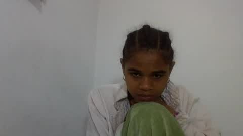 Snapshot of delphineee chatting on July 7, 2026, 6:47 am delphine online show from July 7, 2026, 6:47 am