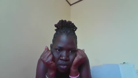 deltadelta4 online show from November 19, 2025, 7:19 am