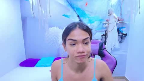 DEMI online show from October 29, 2025, 11:34 am