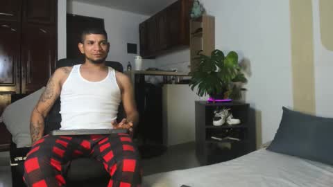 demian26big online show from October 22, 2025, 3:29 am