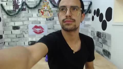 demian_val_4 online show from December 17, 2024, 8:21 pm