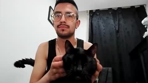 demian_val_4 online show from December 1, 2025, 10:26 pm