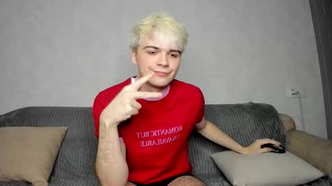 Demian  PVT OPEN online show from March 19, 2026, 10:14 pm