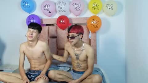 Demian and Salvatore online show from December 2, 2025, 11:45 pm