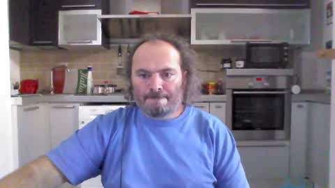 Snapshot of demon52 chatting on December 5, 2024, 2:33 pm DEMON52 online show from December 5, 2024, 2:33 pm