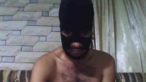         online show from October 12, 2025, 5:01 pm