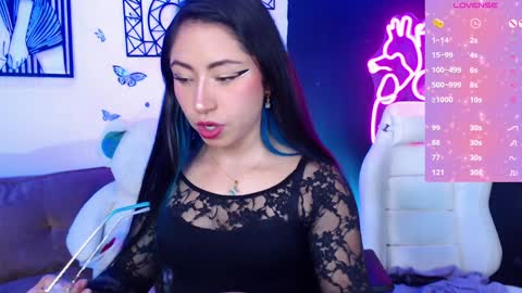 Snapshot of demyanderson_ chatting on February 9, 2025, 12:28 am Demy online show from February 9, 2025, 12:28 am