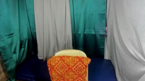 den_cummers online show from April 25, 2026, 4:48 pm