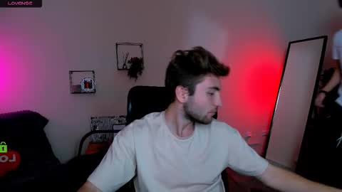 Den online show from September 19, 2025, 7:36 pm