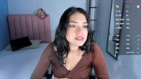 D E N I S  online show from October 7, 2025, 12:24 pm