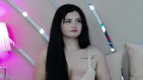 Denisa online show from May 24, 2026, 5:01 am