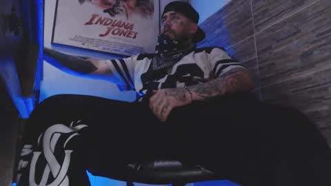 Oliver online show from March 12, 2026, 10:27 pm