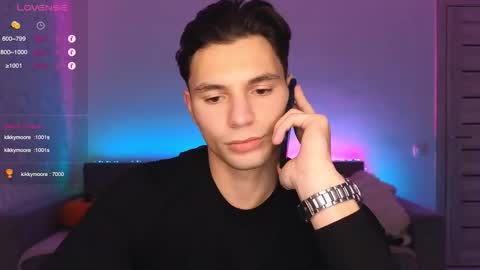 Den online show from November 12, 2025, 9:21 am