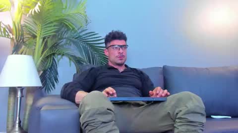 Snapshot of dennis_cox_ chatting on October 12, 2025, 11:37 pm dennis_cox_ online show from October 12, 2025, 11:37 pm
