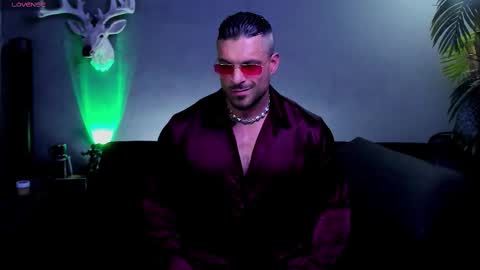 dennis_cox_ online show from February 11, 2026, 5:07 pm