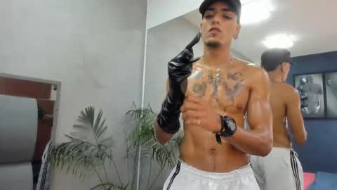 Dennis Kinsey online show from February 19, 2026, 7:54 pm