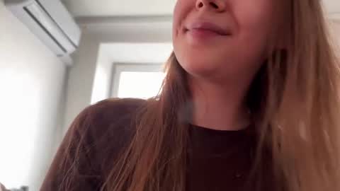 Snapshot of denobluora chatting on October 12, 2025, 2:05 pm Jasper online show from October 12, 2025, 2:05 pm