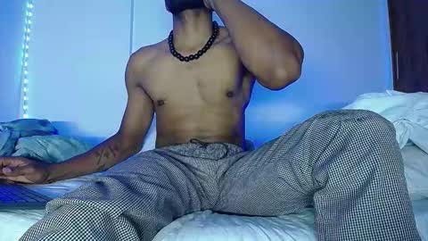 denzo online show from November 4, 2025, 2:10 am