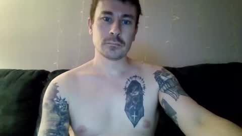deomluv2 online show from May 8, 2026, 2:39 am