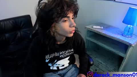 dereck_manson online show from October 19, 2025, 11:44 am