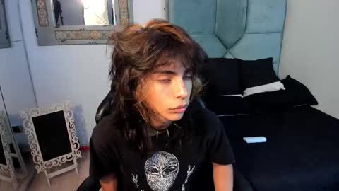 dereck_manson online show from October 29, 2025, 11:45 am