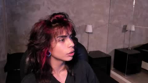 dereck_manson online show from November 30, 2025, 11:36 am