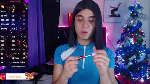 derek grey online show from January 1, 2025, 10:32 am