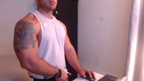 Derek online show from January 10, 2025, 11:29 pm