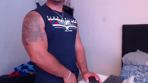 Derek online show from October 17, 2025, 1:35 pm