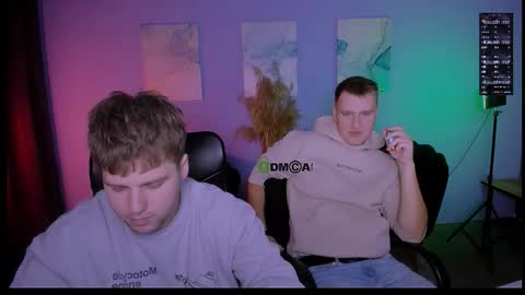 derek_hawk_ online show from December 14, 2025, 9:47 am