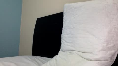 Derek smiith online show from December 14, 2025, 10:14 pm