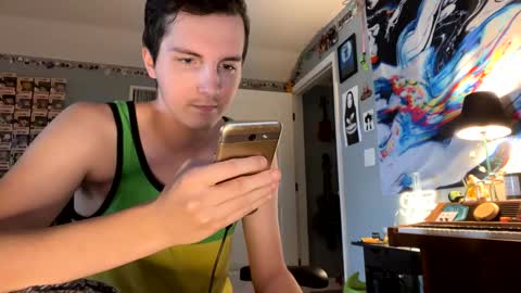 derekdings online show from December 17, 2024, 7:59 pm