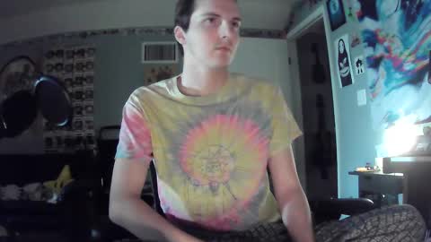 derekdings online show from December 18, 2024, 8:25 pm